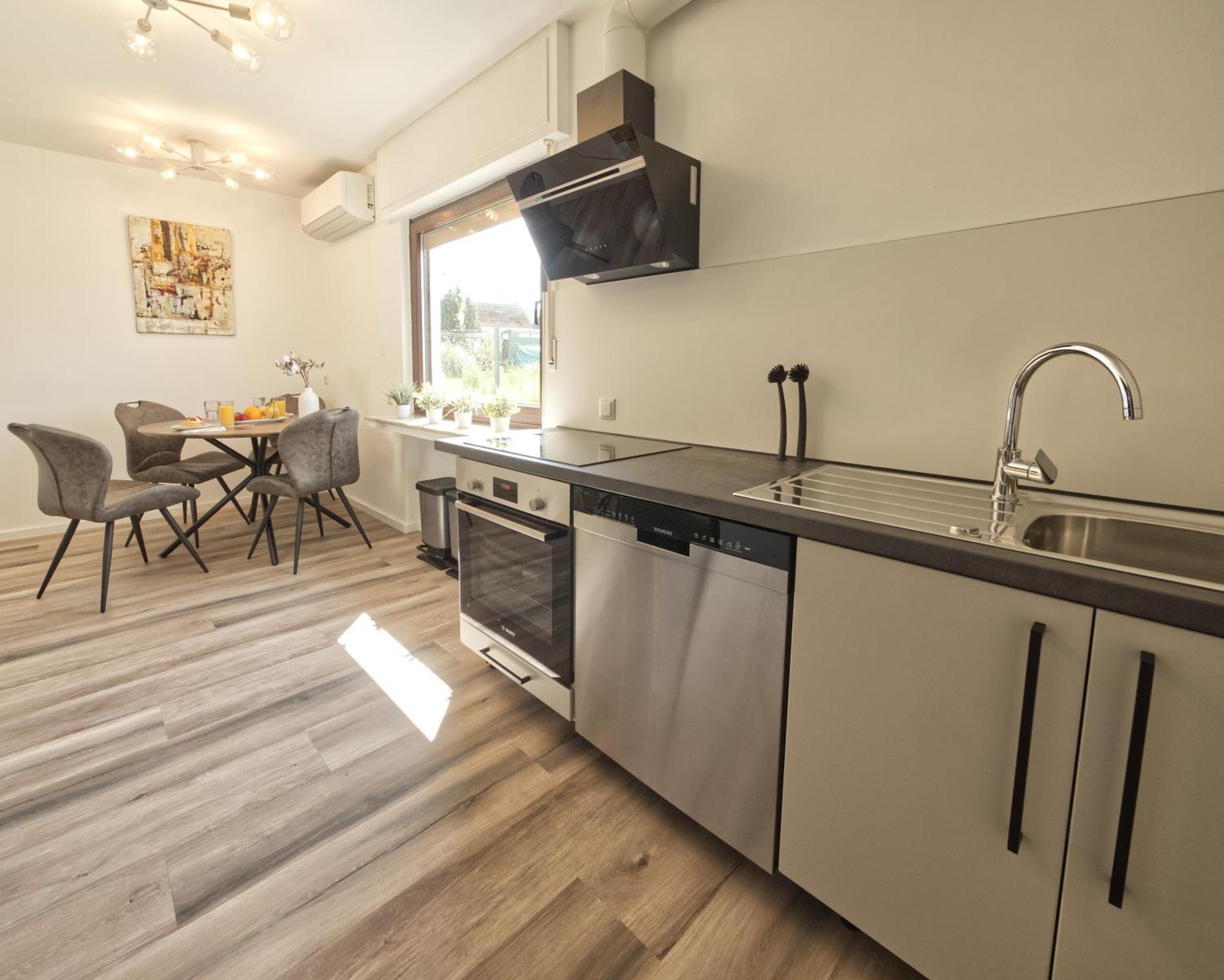 Hermes Apartments Siebengebirge Königswinter Екстериор снимка